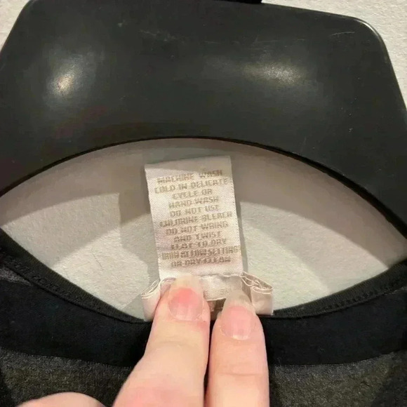 Caché Bodycon Dress - Picture 4 of 4